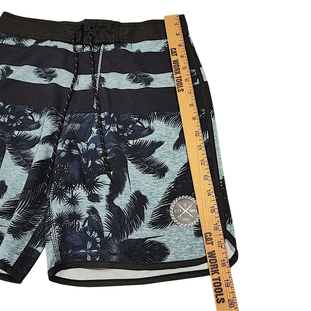 Keep It Simple Board Shorts 30 x7 Men 18